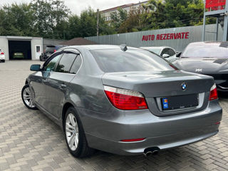 BMW 5 Series foto 4