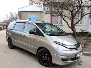 Toyota Previa foto 2