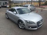 Audi TT foto 2