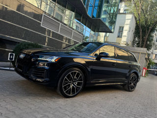 Audi Q7 foto 2