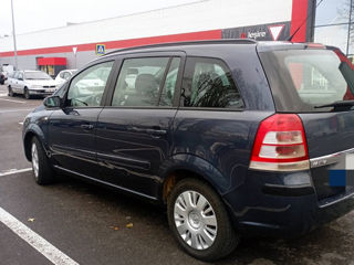 Opel Zafira foto 3