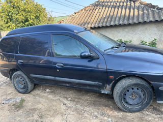 Renault Laguna foto 3