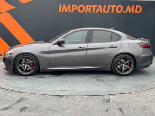 Alfa Romeo Giulia foto 9