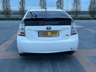 Toyota Prius foto 4