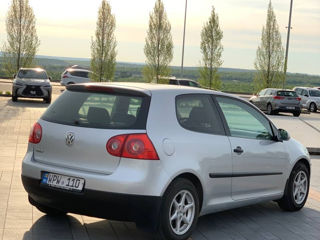 Volkswagen Golf foto 5