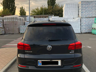 Volkswagen Tiguan foto 4