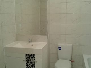 Apartament  dormitor  living bucatrie 65 m Dizain individual.. foto 7