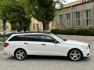 Mercedes E-Class foto 4