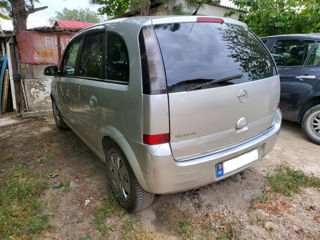 Opel Meriva foto 2