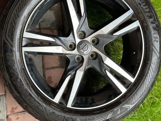 Vind GOODYEAR 235/55/R19 foto 5