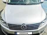 Volkswagen Passat CC foto 1