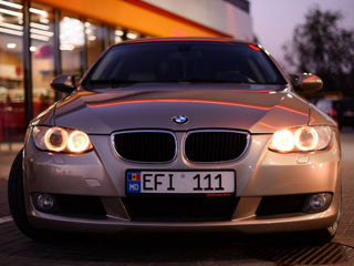 BMW 3 Series Coupe foto 2