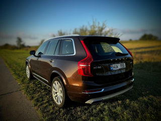 Volvo XC90 foto 3