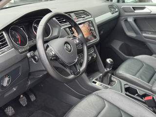 Volkswagen Tiguan foto 9