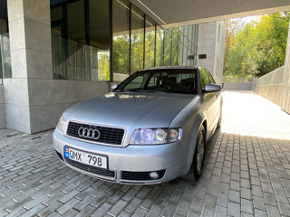 Audi A4 foto 1