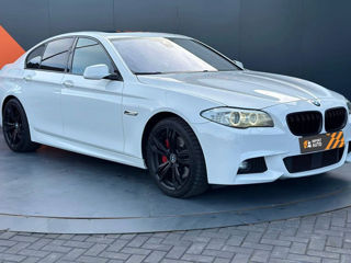 BMW 5 Series foto 2