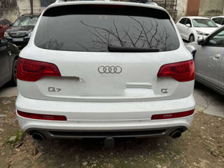 Audi Q7 foto 2