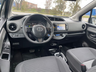 Toyota Yaris foto 6