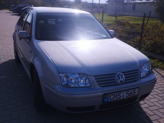 Volkswagen Bora foto 4