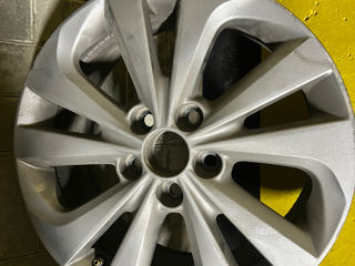 R17 Originale Toyota 5x114,3 foto 1