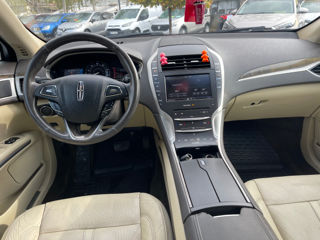 Lincoln MKZ foto 9