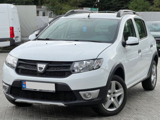 Dacia Sandero Stepway foto 1