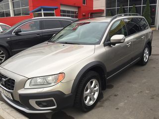 Volvo XC70 foto 2