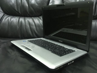 Toshiba Satellite L 450 D - 15.4 foto 5