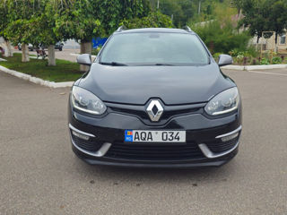 Renault Megane foto 2