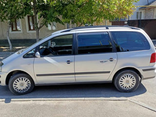 Volkswagen Sharan foto 4