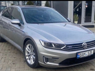 Volkswagen Passat foto 4