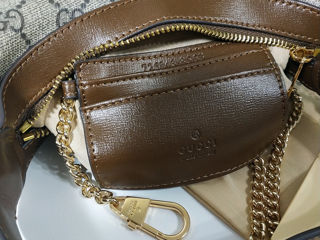Gucci шикарная женская сумочка. не использованная foto 6