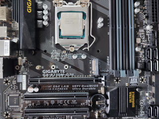 Socket Intel LGA1151 V1 / Gigabyte B250M-D3H