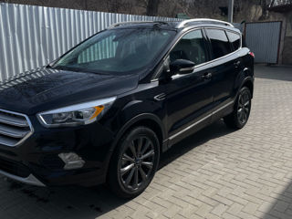 Ford Escape foto 4