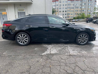 KIA Optima foto 10