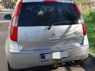 Mitsubishi Colt foto 3