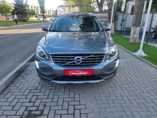 Volvo XC60 foto 2