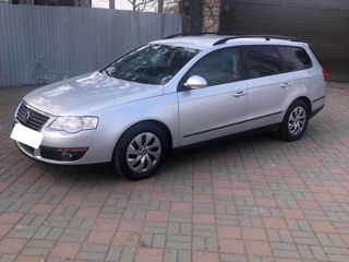 Volkswagen Passat foto 1