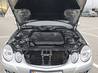 Mercedes E-Class foto 9