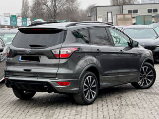 Ford Kuga foto 3