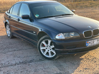 BMW 3 Series foto 2