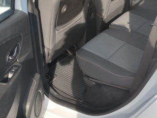 Renault Scenic foto 8