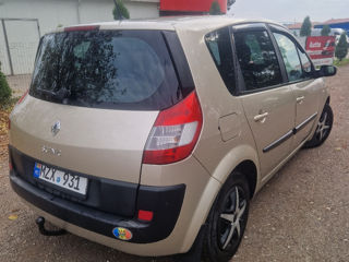 Renault Scenic foto 3