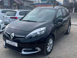 Renault Grand Scenic foto 2