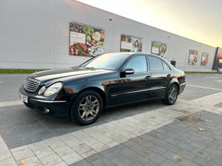 Mercedes E-Class foto 5