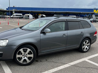 Volkswagen Golf foto 1