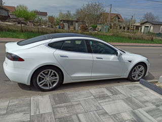 Tesla Model S foto 4