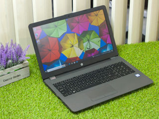 HP Pavilion 15 (Core i5 7200u/8Gb DDR4/128Gb SSD+500Gb HDD/15.6" HD)