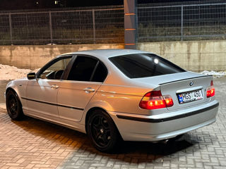 BMW 3 Series foto 6