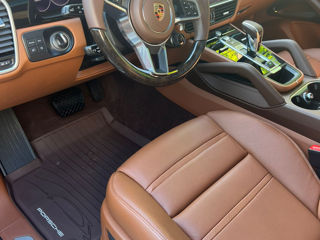 Porsche Cayenne Coupe foto 9